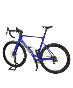 Alternative view of Giant Propel Advanced 1 Aerospace (Brugt)